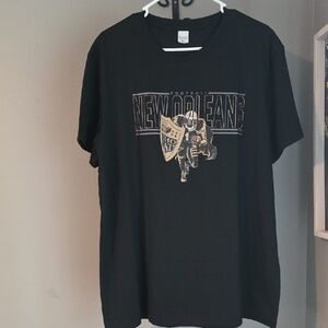 🆕️ New Orleans Football Tee NWOT Size XL